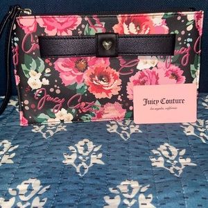 Juicy couture wristlet